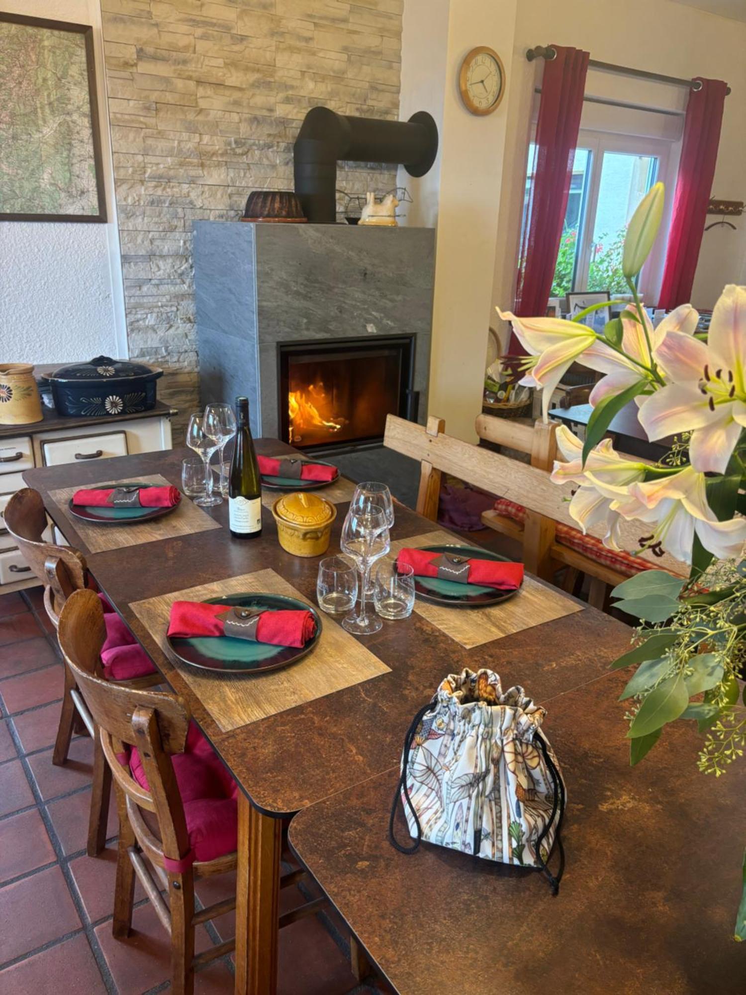 Auberge De L'Etang Du Devin Лапутруа Экстерьер фото